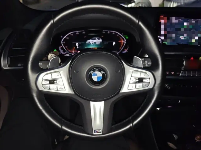 BMW X3 — Фото автомобиля 2