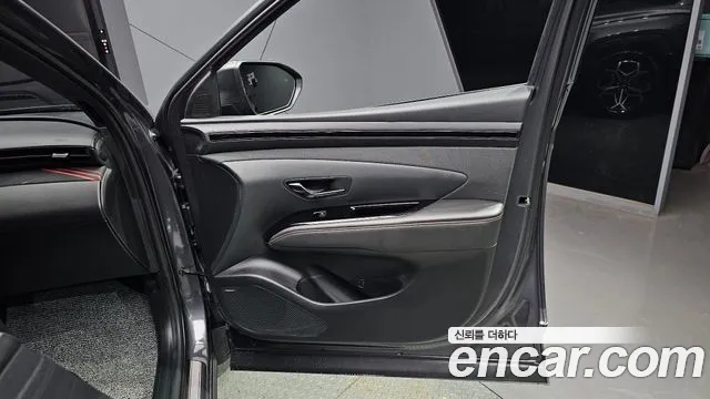 Hyundai Tucson Tucson (NX4) Бензин 1.6 турбо 2WD — Фото автомобиля 19