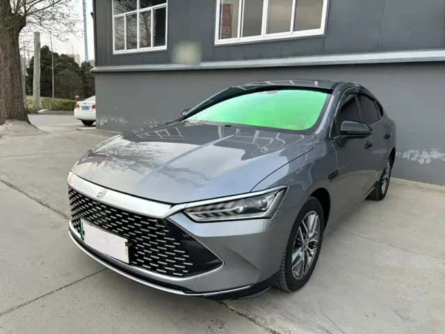 Фотография автомобиля — BYD Qin PLUS