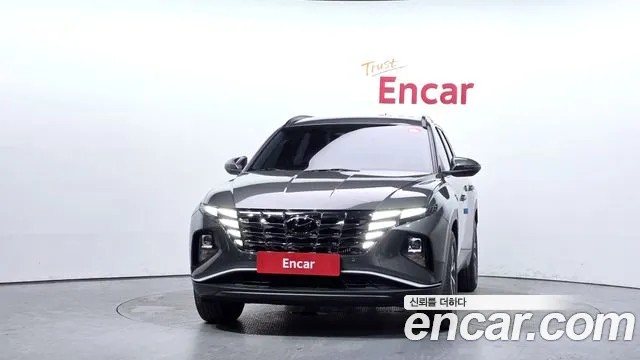 Hyundai Tucson Tucson (NX4) Дизель 2.0 2WD — Фото автомобиля 3