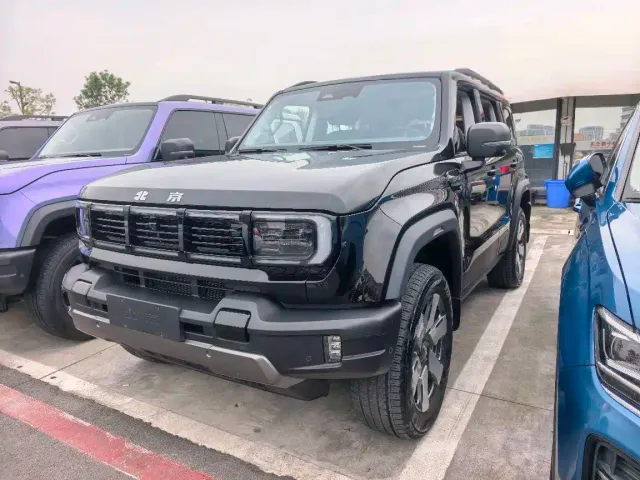 Фотография автомобиля — BAIC BJ40