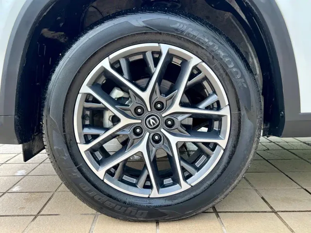 Changan CS75 Plus — Фото автомобиля 18