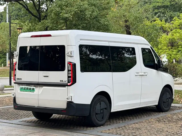 Farizon Super VAN — Фото автомобиля 13