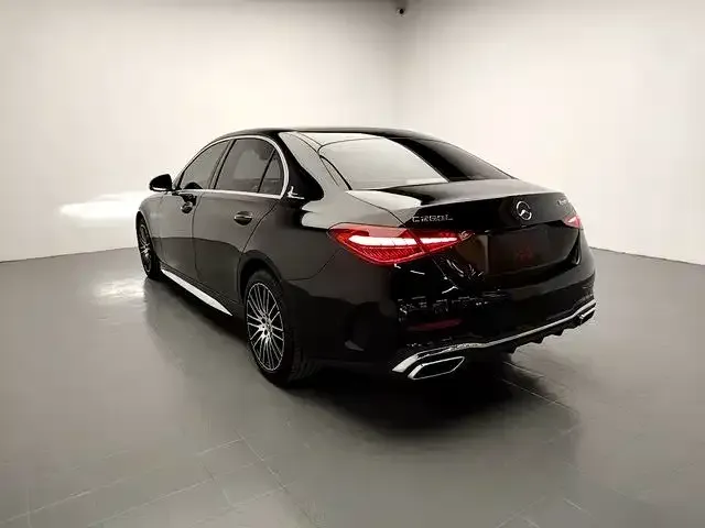 Mercedes-Benz C-Class — Фото автомобиля 5