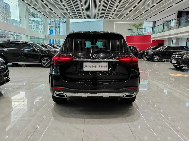 Mercedes-Benz GLE-Class — Фото автомобиля 26