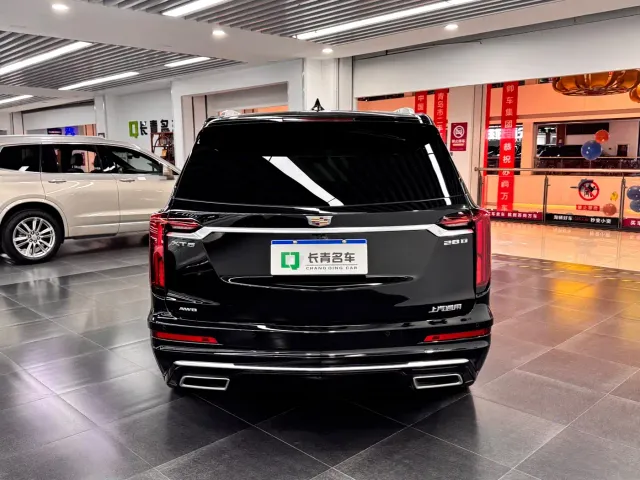 Cadillac XT6 — Фото автомобиля 5