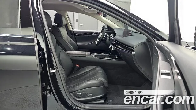 Genesis G80 Бензин 3.5 турбо AWD — Фото автомобиля 12