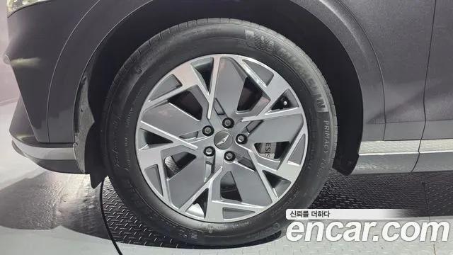 Genesis GV70 Electrified GV70 — Фото автомобиля 5
