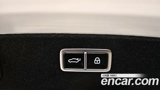 Genesis G80 Бензин 3.5 турбо AWD — Фото автомобиля 16