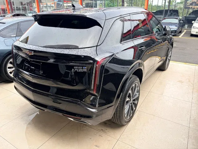 Cadillac XT5 — Фото автомобиля 5