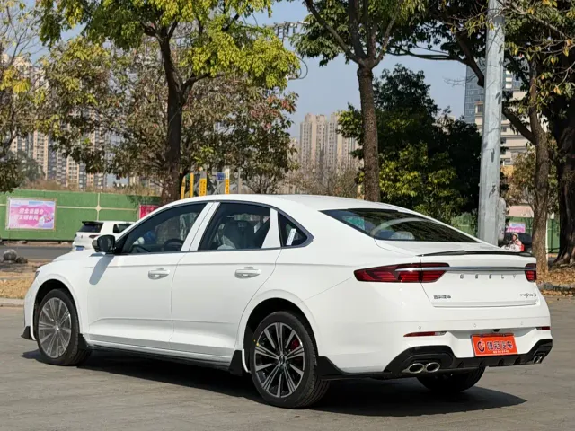 Geely Xingrui — Фото автомобиля 6