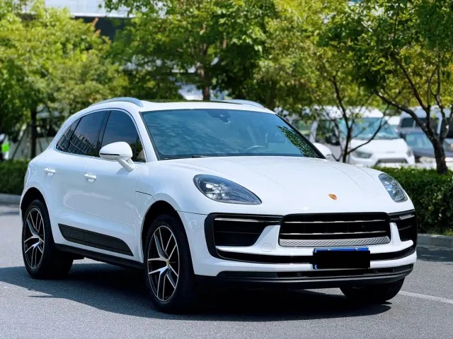 Porsche Macan — Фото автомобиля 3