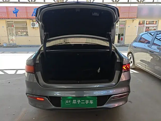 BYD Qin PLUS — Фото автомобиля 18