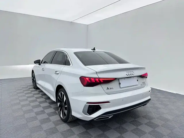 Audi A3 — Фото автомобиля 4