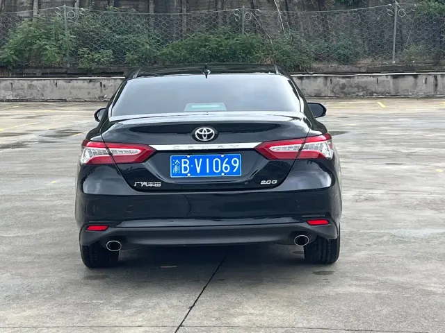 Toyota Camry — Фото автомобиля 10