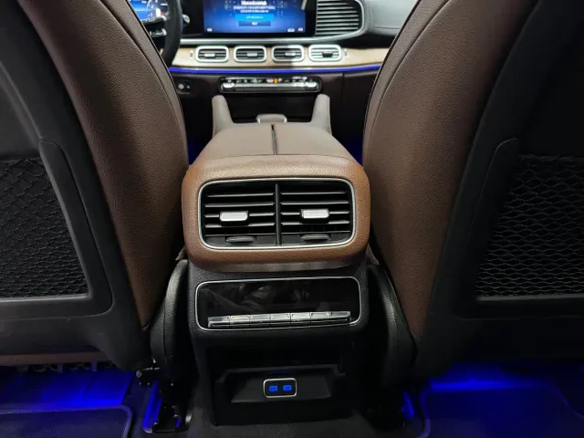 Mercedes-Benz GLS-Class — Фото автомобиля 14