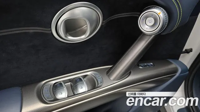 Genesis GV60 — Фото автомобиля 30