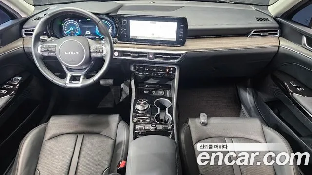 Kia K5 Generation 3 — Фото автомобиля 10