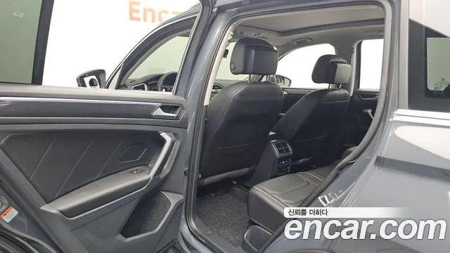 Volkswagen Tiguan Tiguan 2 поколение 2.0 TDI Prestige — Фото автомобиля 11
