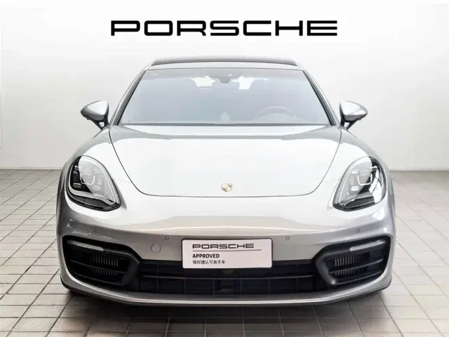 Porsche Panamera — Фото автомобиля 2