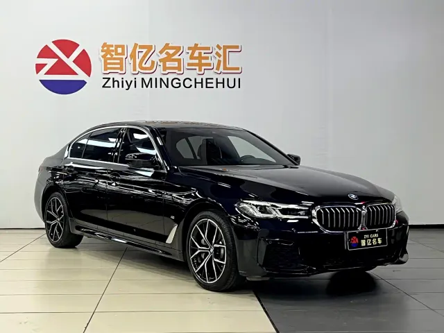 BMW 5 Series — Фото автомобиля 15