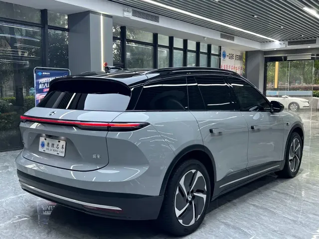 Nio ES6 — Фото автомобиля 12