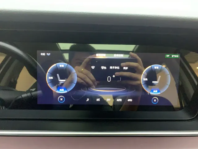 GAC Trumpchi M6 — Фото автомобиля 19