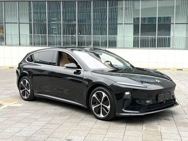 Nio ET5 Touring — Фото автомобиля 3