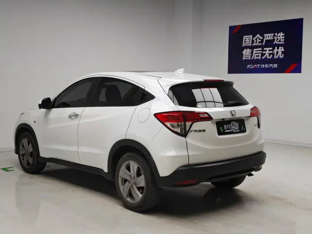 Honda Vezel — Фото автомобиля 6