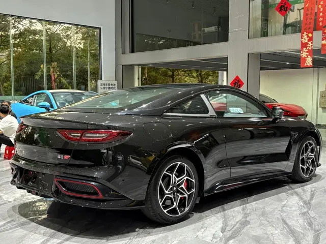 Hozon Neta GT — Фото автомобиля 28