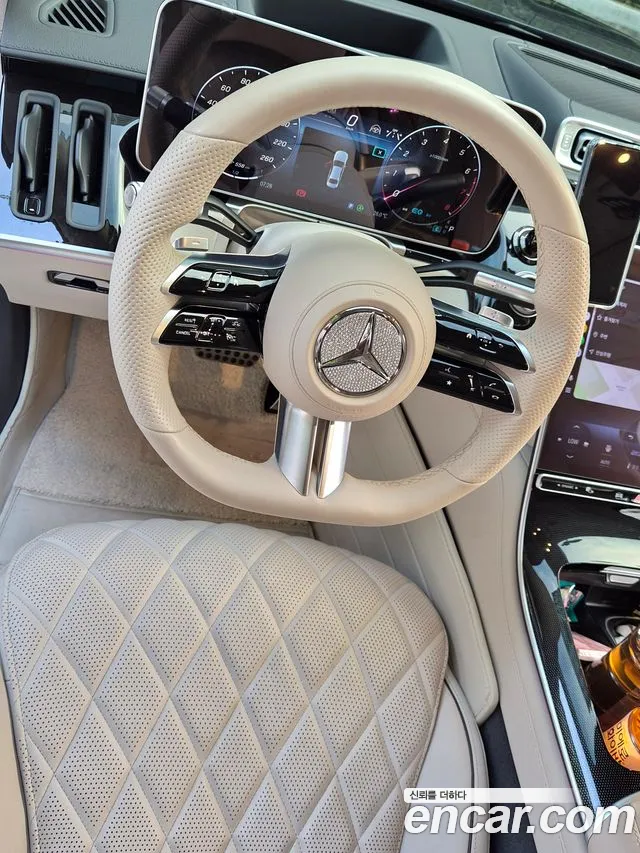 Mercedes-Benz S-Class — Фото автомобиля 2