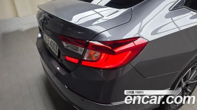 Honda Accord Accord 10 поколение 1.5 Turbo — Фото автомобиля 22