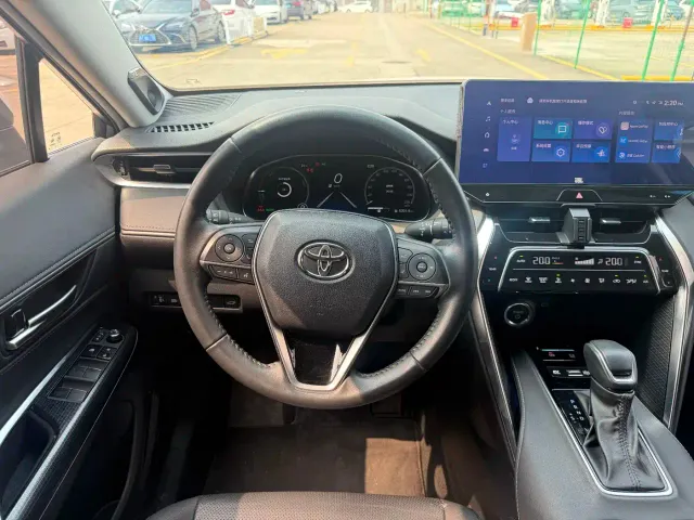 Toyota Venza — Фото автомобиля 20