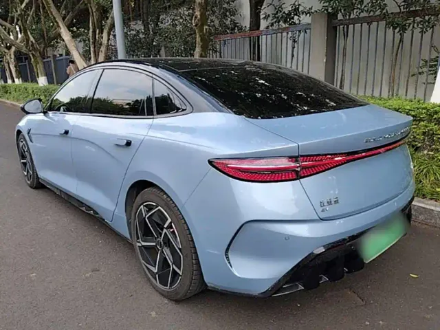 BYD Seal — Фото автомобиля 4