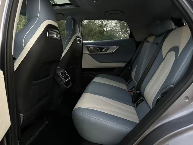 Chery Omoda 5 — Фото автомобиля 6