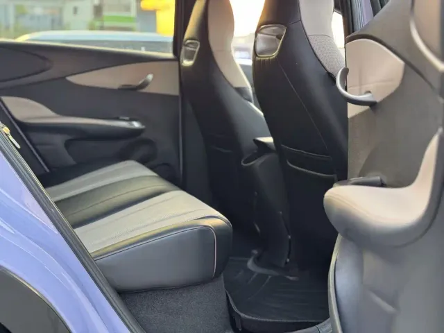 BYD Dolphin — Фото автомобиля 10
