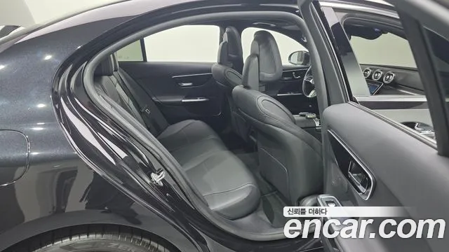 Mercedes-Benz C-Class W206 — Фото автомобиля 23