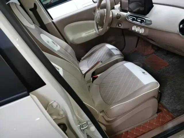 Wuling Hongguang Mini EV — Фото автомобиля 24