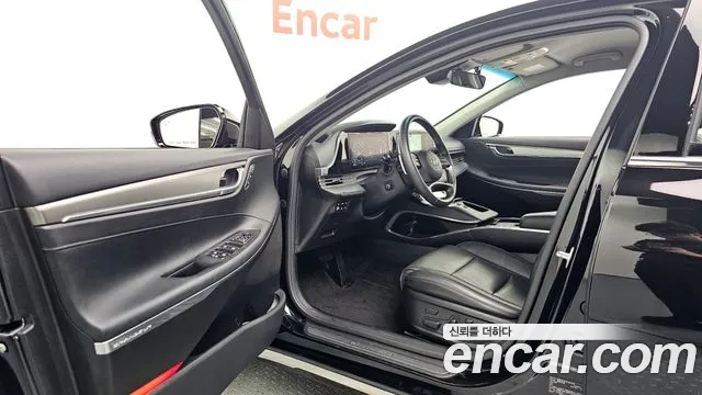 Hyundai Grandeur Grandeur (New) — Фото автомобиля 10