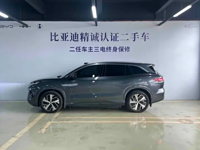 BYD Tang L — Фото автомобиля 3