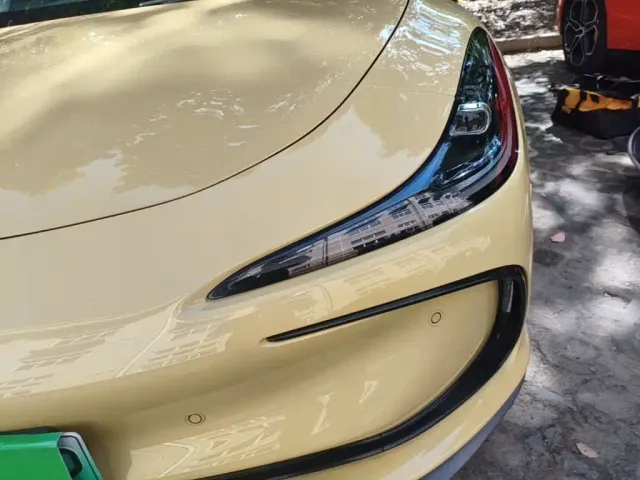 IM Motors L6 — Фото автомобиля 23
