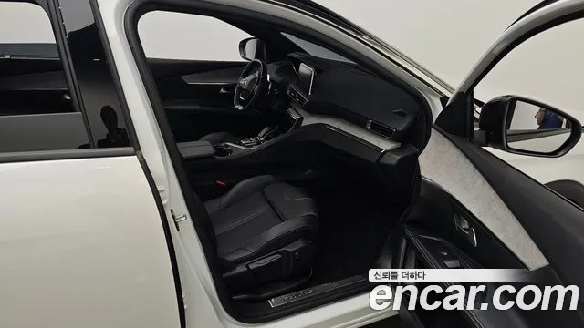 Peugeot 5008 — Фото автомобиля 10