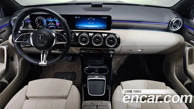 Mercedes-Benz A-Class W177 — Фото автомобиля 10