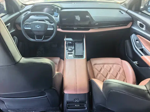 Changan Qiyuan Q05 — Фото автомобиля 8