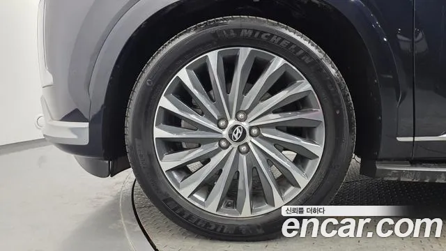 Hyundai Palisade — Фото автомобиля 5
