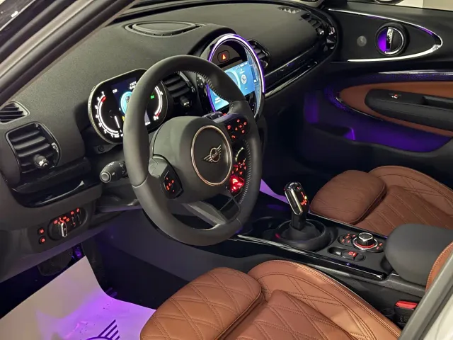 MINI Clubman — Фото автомобиля 10