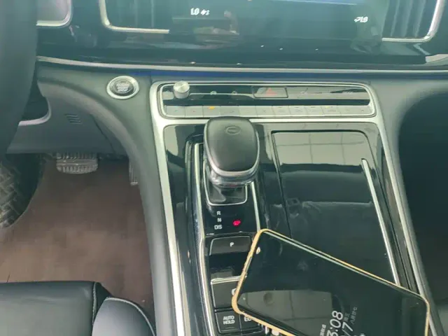 GAC Trumpchi M8 — Фото автомобиля 13