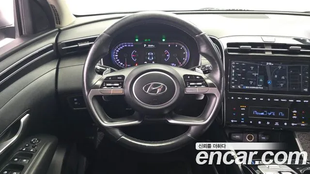 Hyundai Tucson Tucson (NX4) Дизель 2.0 4WD — Фото автомобиля 13