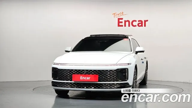 Hyundai Grandeur GN7 — Фото автомобиля 3