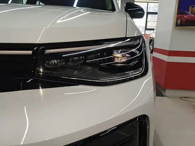 Volkswagen Tharu — Фото автомобиля 23